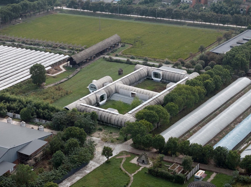 田·美术馆,浙江桐乡 / 以靠建筑