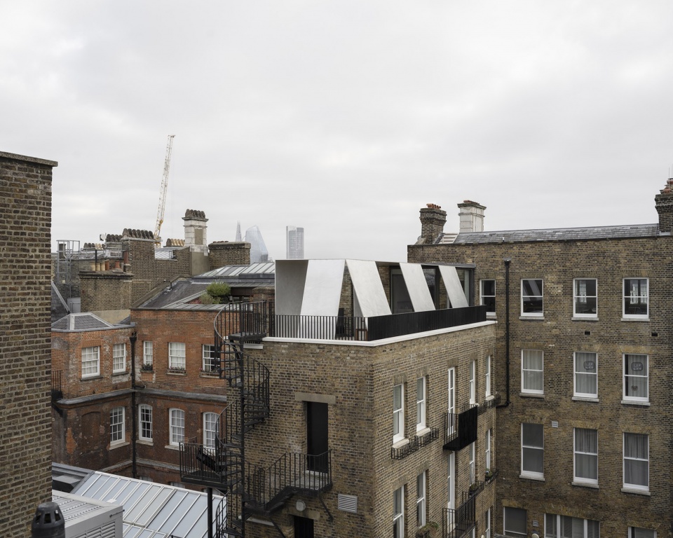 考文特花园公寓，伦敦 / Carmody Groarke