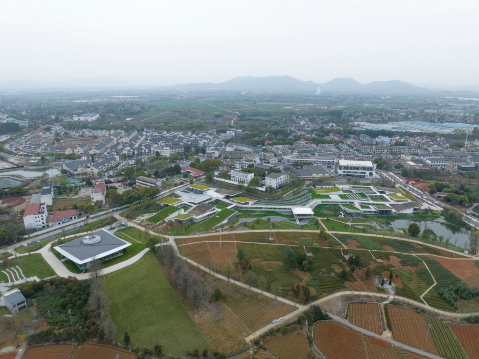 ACDC安吉创意设计中心 / 大舍建筑设计事务所