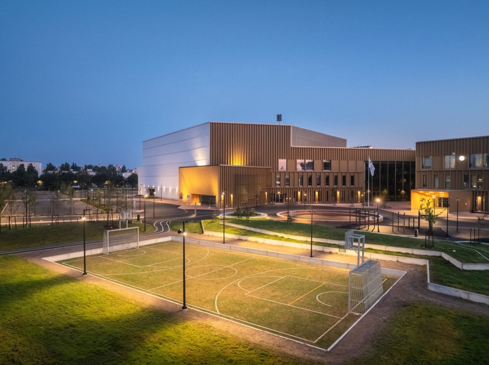 Kari校园教育体育休闲中心，芬兰 / Verstas Architects