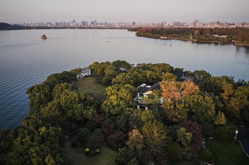 浙江西子宾馆·西园茶馆 / 杭州诺瓦空间设计