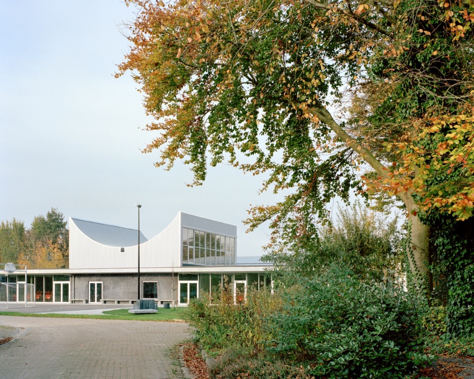 Templeuve学校，比利时 / CENTRAL