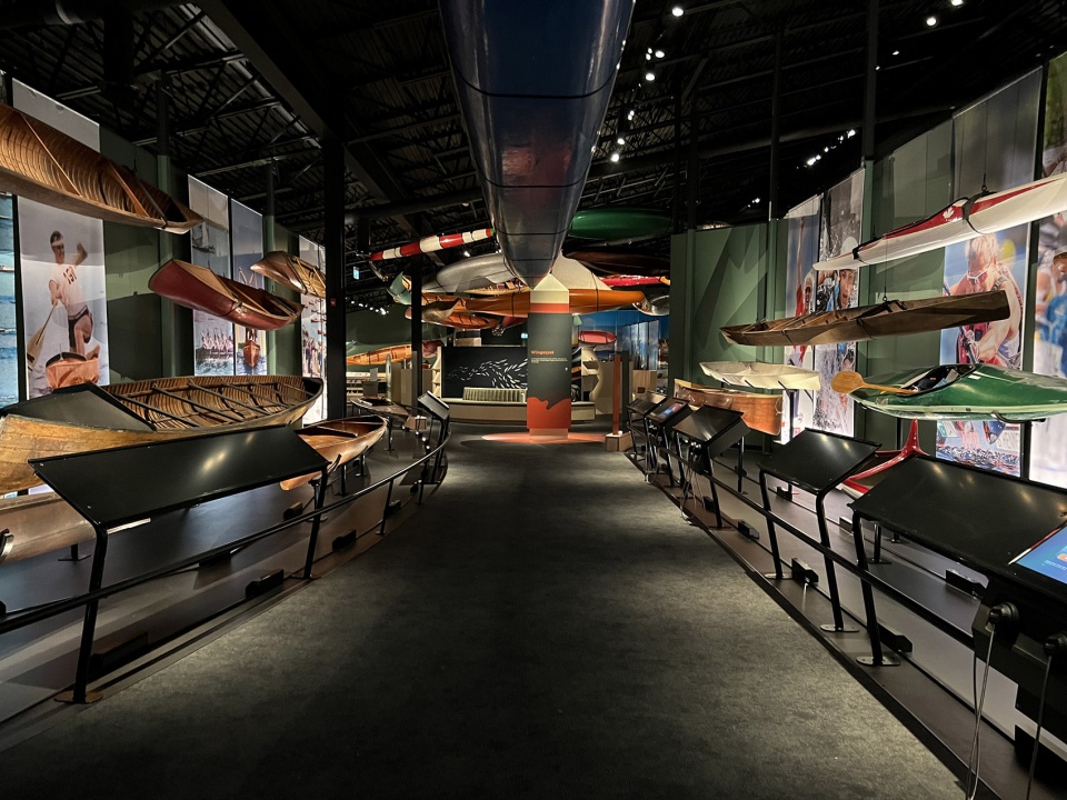 加拿大独木舟博物馆新馆灯光设计，安大略 / Lightemotion