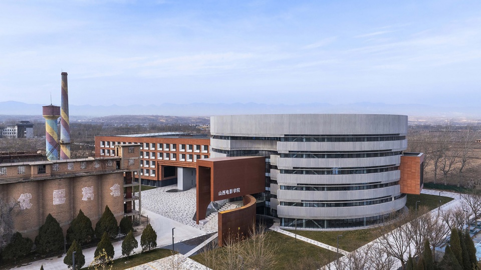 山西电影学院，山西汾阳 / 清华大学建筑设计研究院有限公司