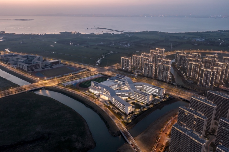 南京大学苏州附属小学 / 启迪设计