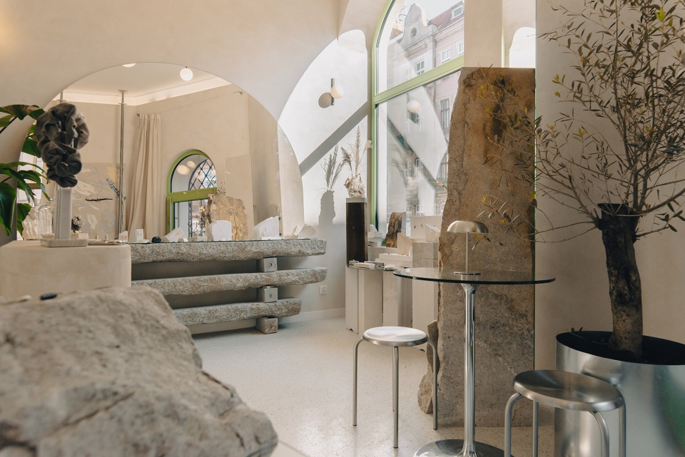 GUSTA珠宝店，波兰 / mode:lina™