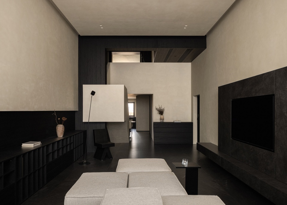 静寂之居：大隐于市的疗愈栖居，吉林 / UnderRoof Shanghai