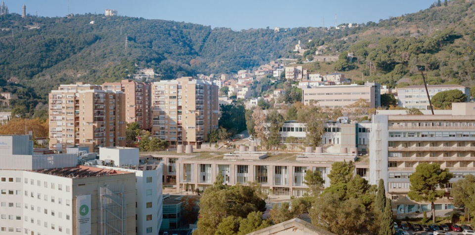 VHIR研究中心 & Vall d’Hebron园区改造项目，巴塞罗那 / BAAS arquitectura