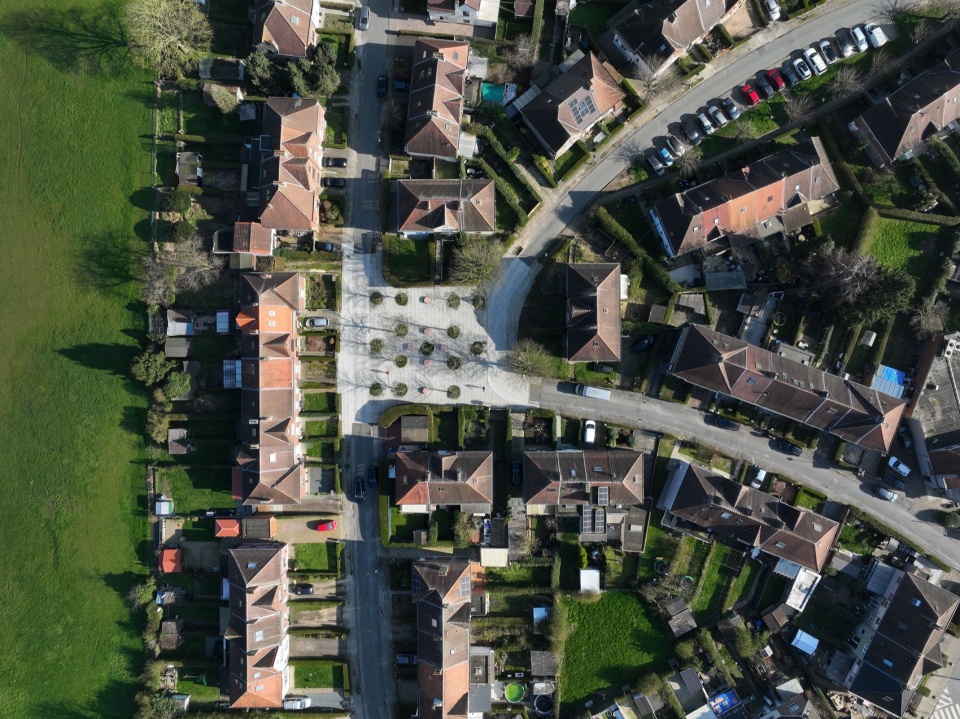 当代花园城市，布鲁塞尔 / L’atelier DEV architecture