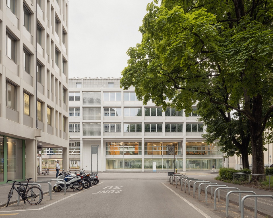 建筑职业培训学校，瑞士 / Gunz & Künzle Architekt