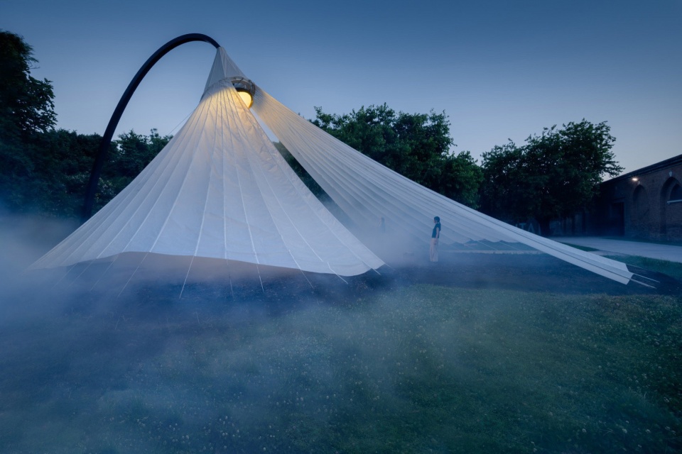 一把油纸伞 / MAD