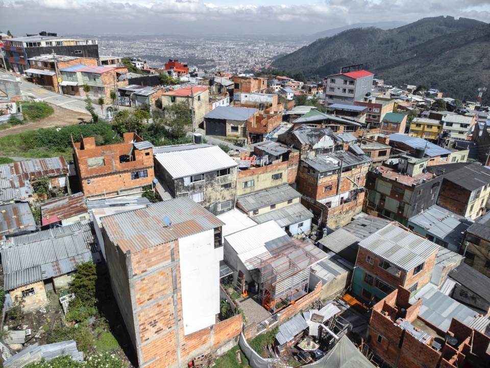 低技水培模块化建筑，哥伦比亚 / Alsar Atelier + Oscar Zamora + Cesar Salomon + Yazmin Crespo