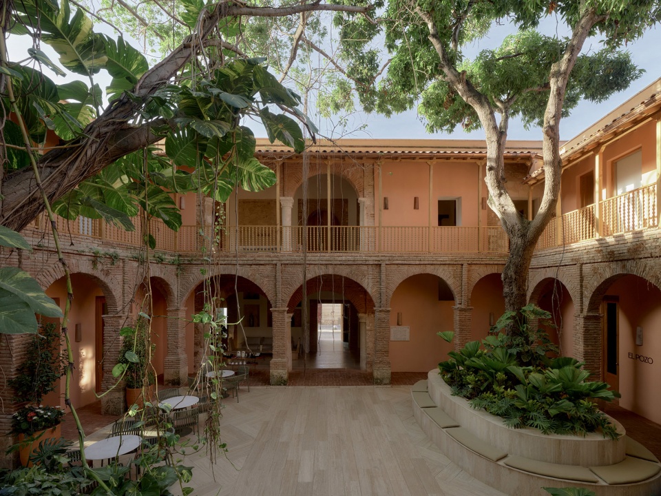 Kimpton Las Mercedes酒店，多米尼加共和国 / Moneo Brock Architects