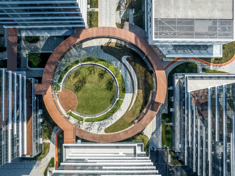 苏州工业园区南岸新地一期景观设计 / 启迪设计集团北京公司三朋工作室