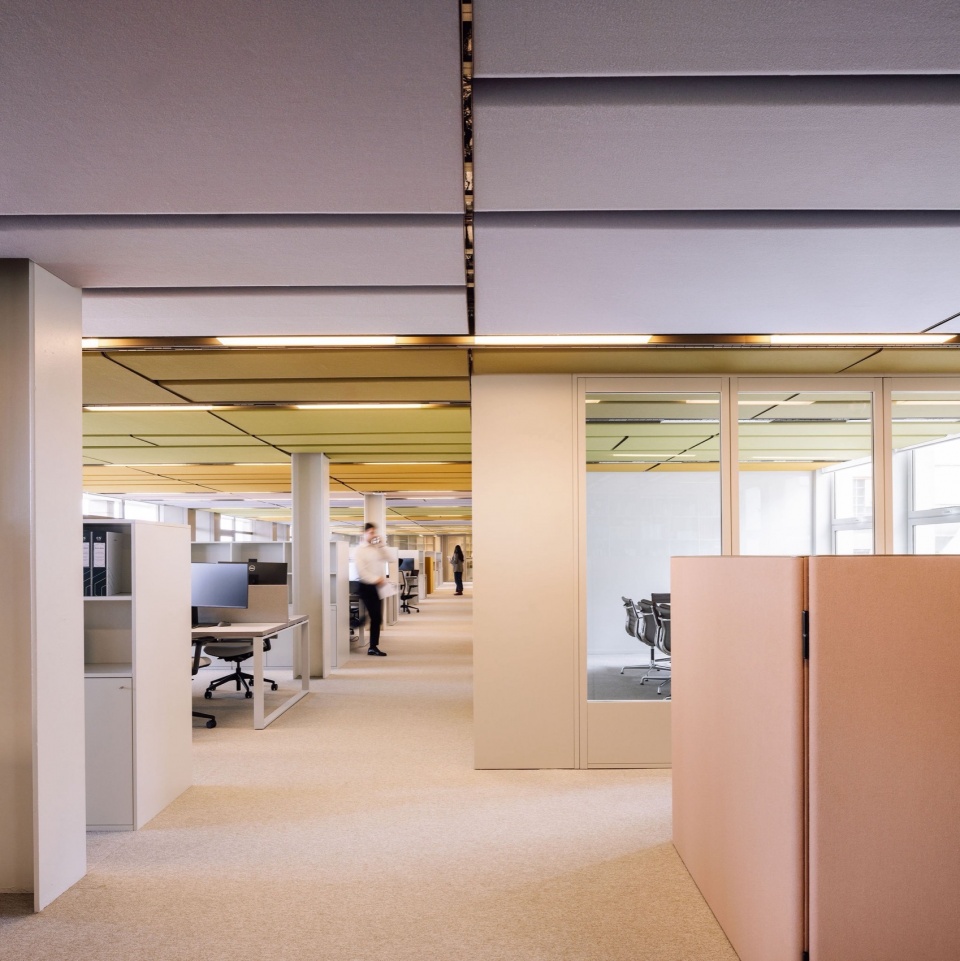CS’Associados律师事务所，里斯本 / Ricardo Bak Gordon
