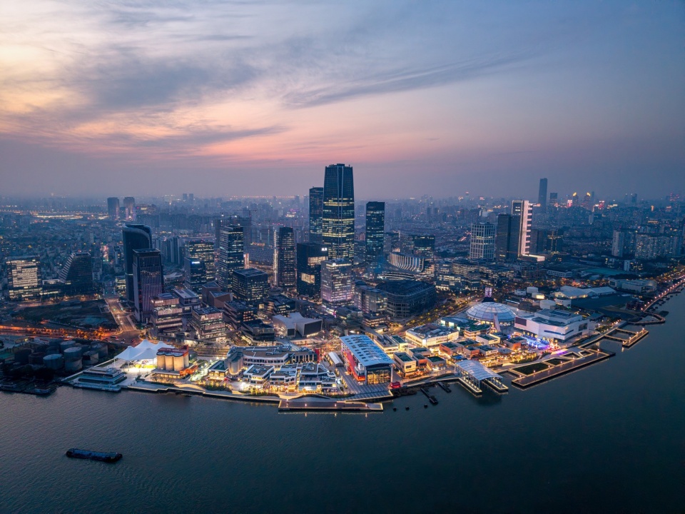 GATE M西岸梦中心，上海 / MVRDV