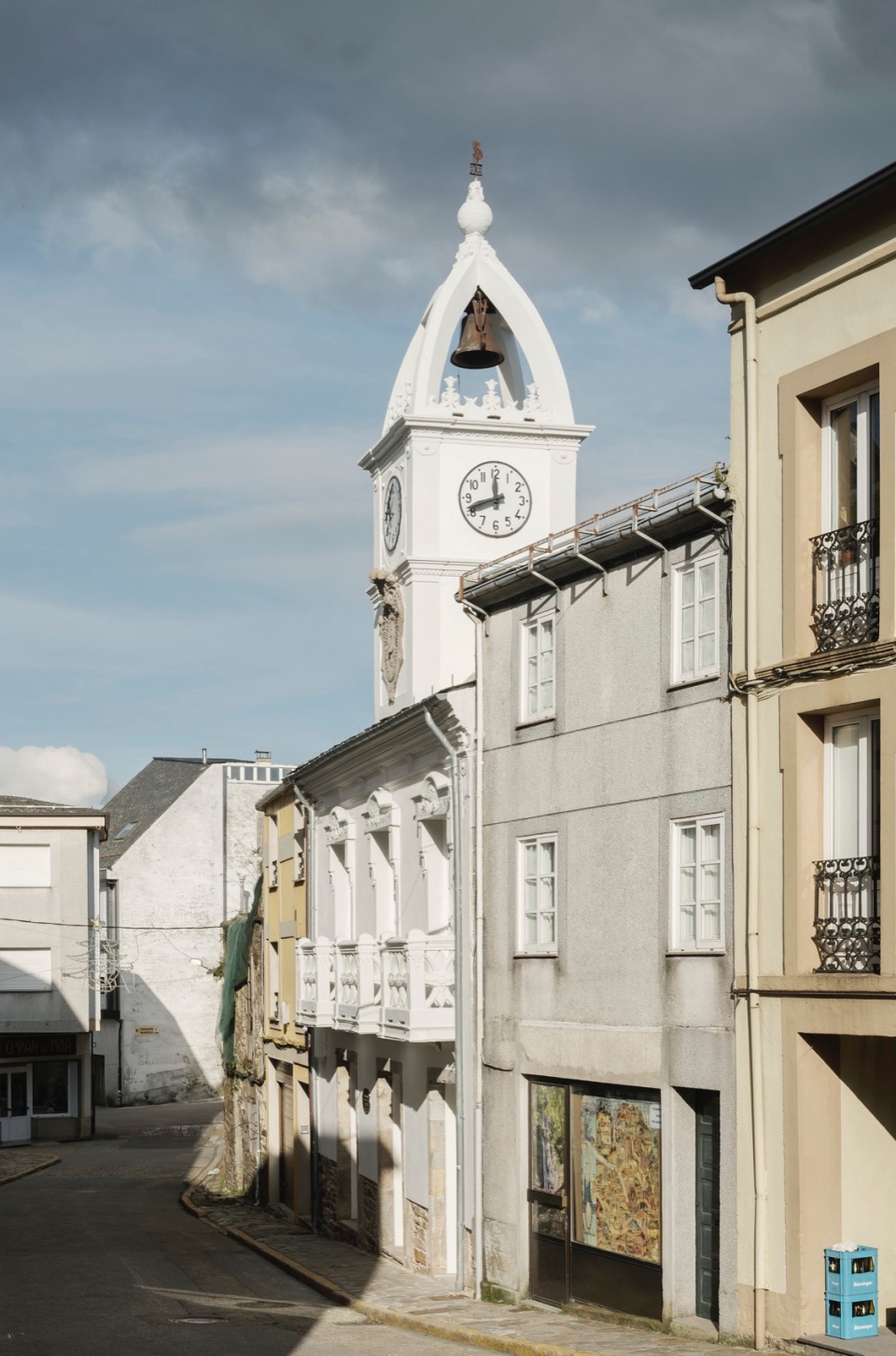 Forges文化中心，西班牙 / Firm architects