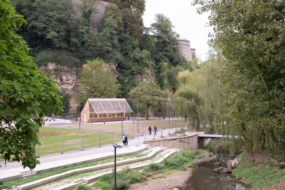 Pétrusse公园零售亭，卢森堡 / New Architekten
