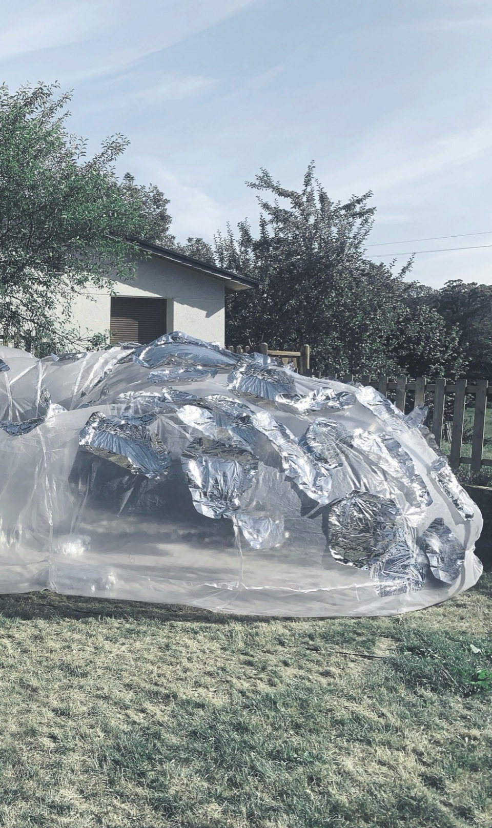 OB Space装置,西班牙 / Maca X & Conjuntos Empáticos