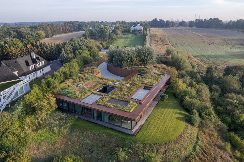 坡上住宅，波兰 / 77 Studio