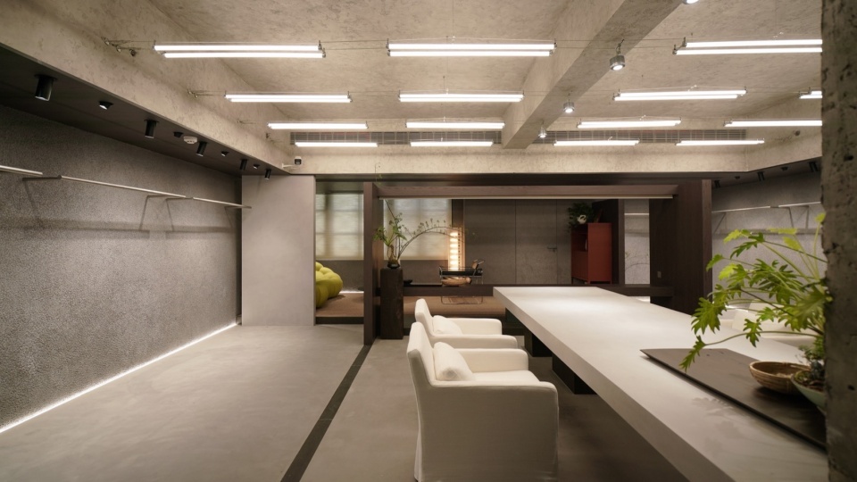 九果子服装店，武汉 / 向生设计事务所