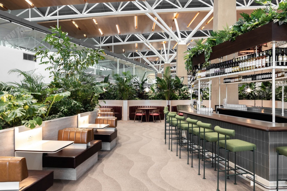 加拿大西捷航空Aspire花园休息室，卡尔加里 / MRDK