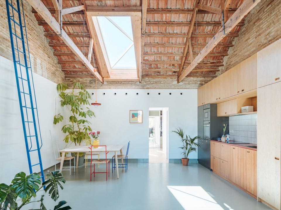 Cruda住宅，西班牙 / meii estudio