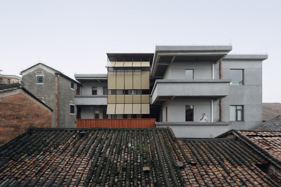 佛山官窑文化艺术中心（官窑三宝）项目 / 灰空间建筑事务所