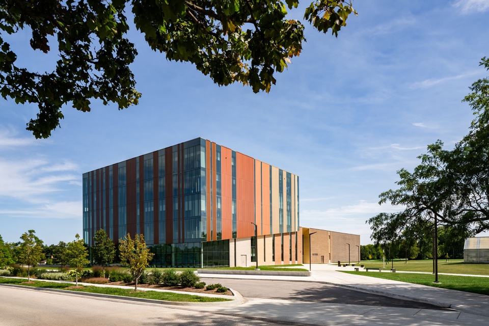 北芝加哥NEAL数理学院，美国 / JGMA