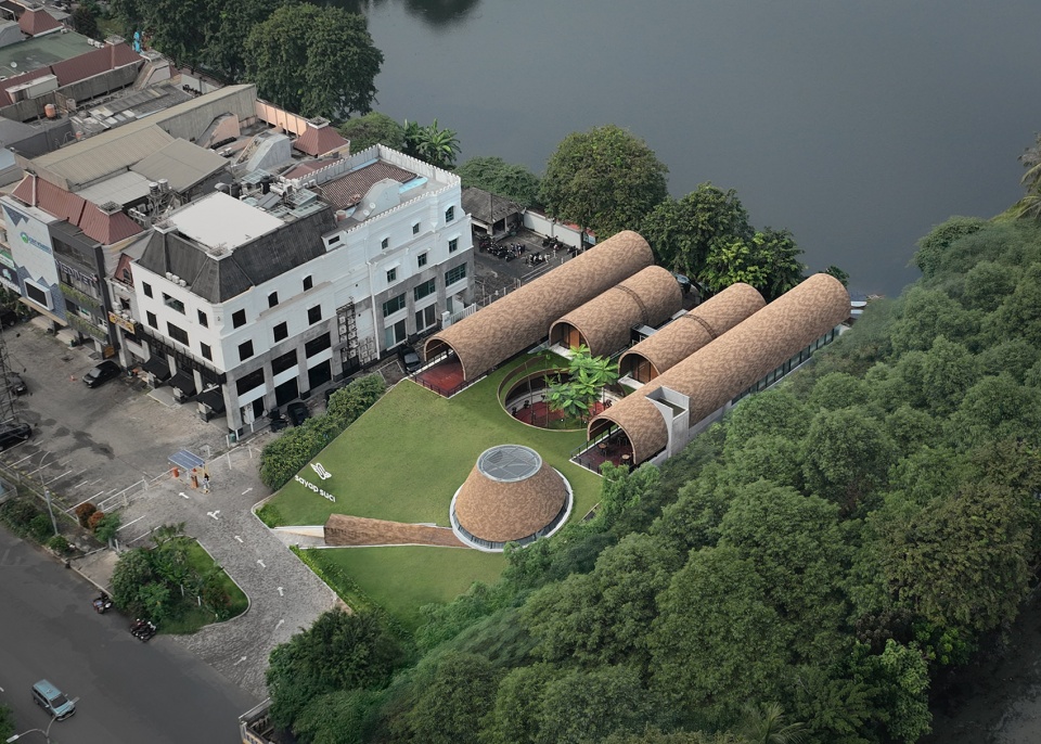 坡地避难所 (SS) 花园，印度尼西亚 / RAD+ar