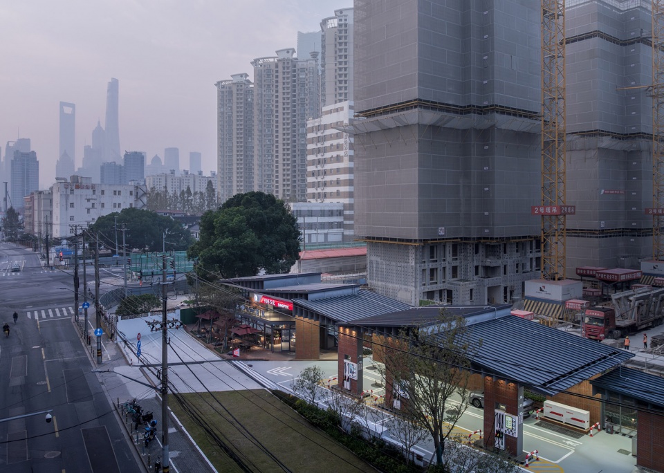 “虹”加油站——虹口区胜利加油站,上海 / 同济原作工作室