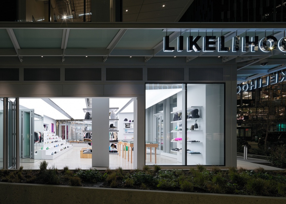 LIKELIHOOD运动鞋体验店，西雅图 / Heliotrope Architects