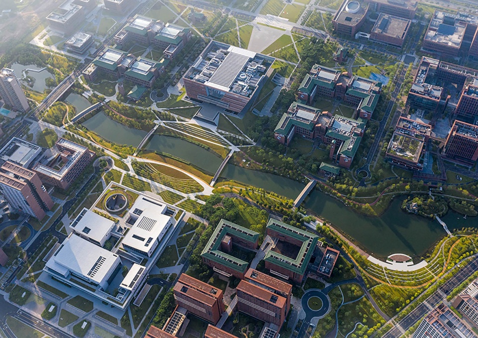 华南理工大学广州国际校区二期景观河道及配套水闸工程,广东 / 华南理工大学建筑设计研究院有限公司