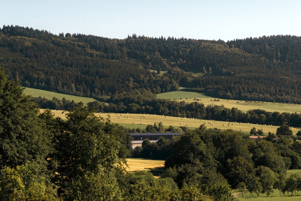 Janošík总部及陈列室，捷克 / Jakub Janošík