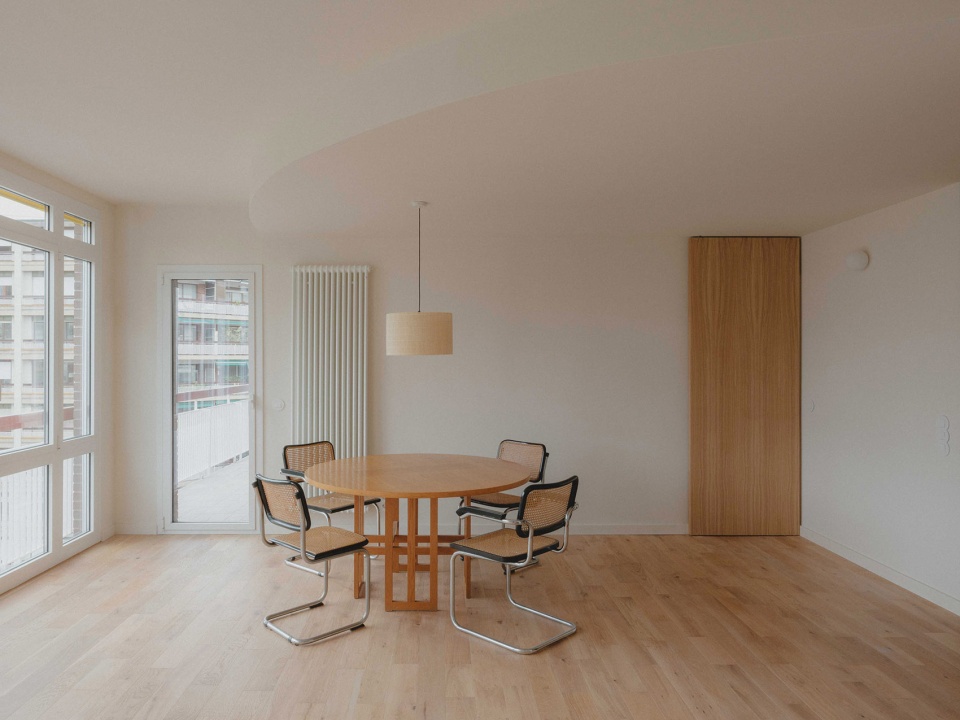 巴塞罗那Carmen & Jorge公寓改造，西班牙 / MH.AP