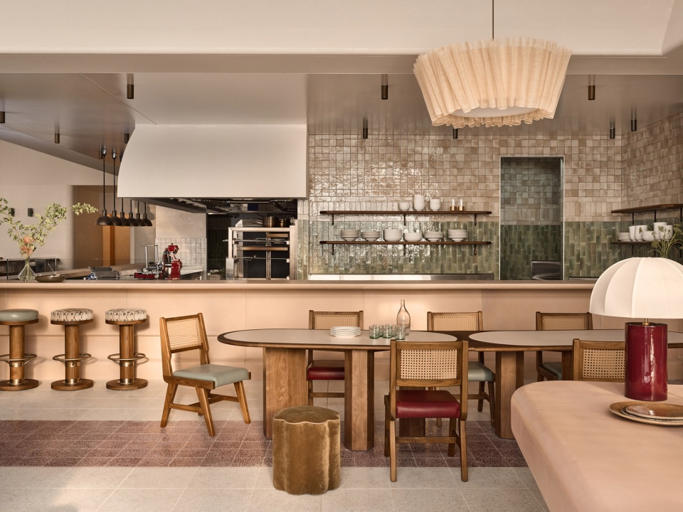 Mondrian金色海岸LiTO&Haven餐厅,澳大利亚 / Alexander&CO