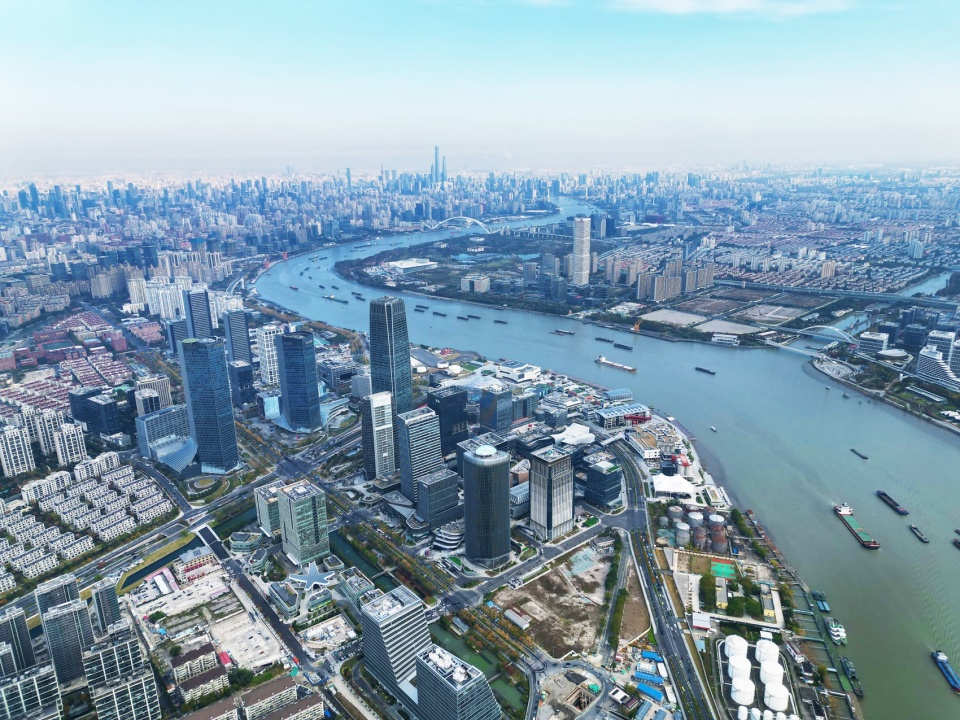 星云1号大厦，上海 / 日建设计