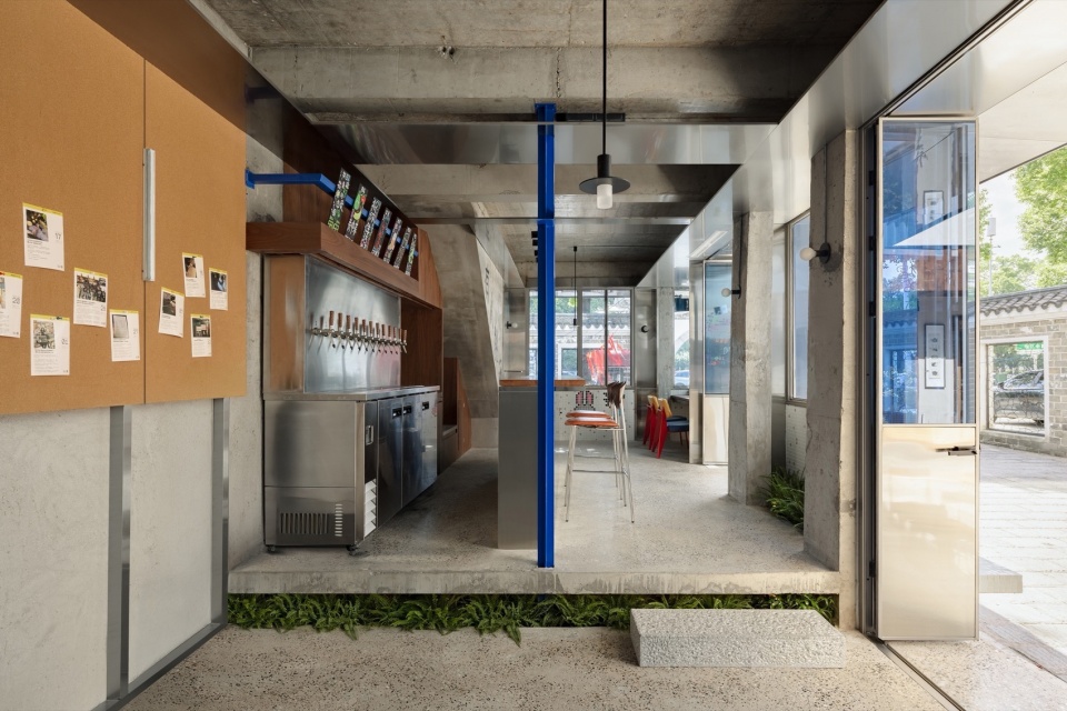 跳海酒馆杜甫江阁店,湖南长沙 / R-BAS大栋建筑