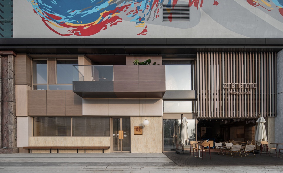 ZEECO吱个烘焙店，沈阳 / 白菜设计