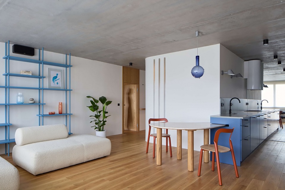 布拉格“地平线之上”住宅，捷克 / Iva Hajkova Studio