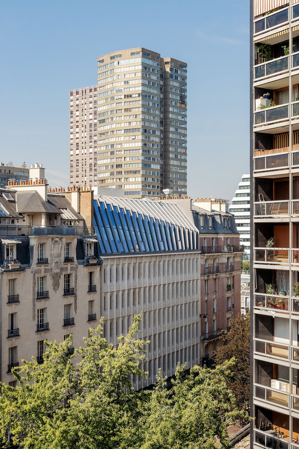 FINLAY大厦重构与垂直扩展,巴黎 / Atelier Quinze Vingts