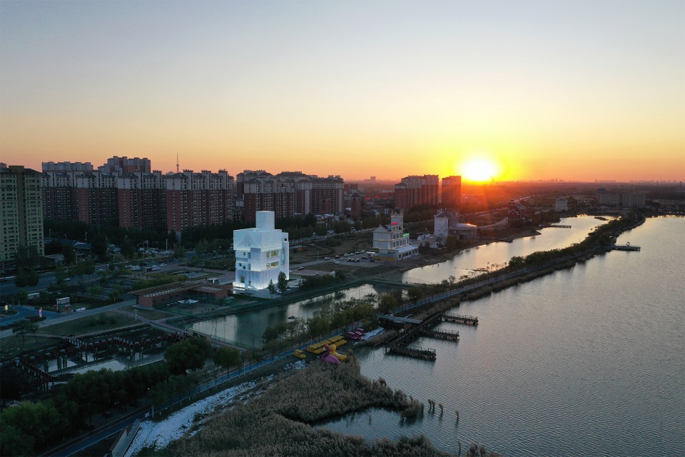 兰德湖艺术中心，大庆 / 慢珊瑚设计