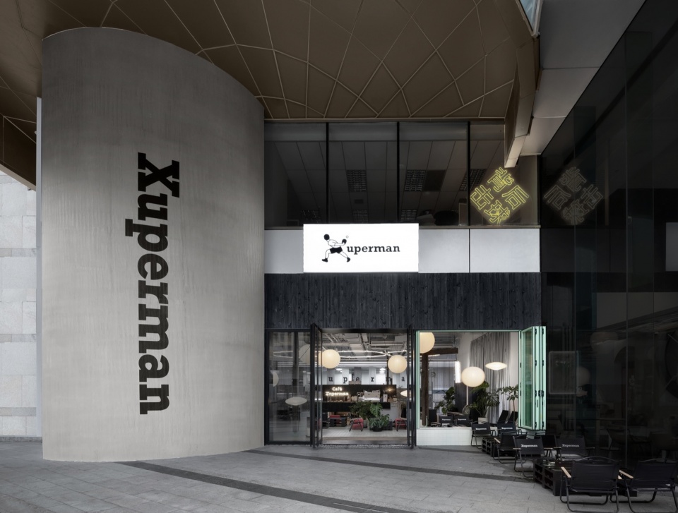 Xuperman乒乓球馆，上海 / Metrics Architecture Studio