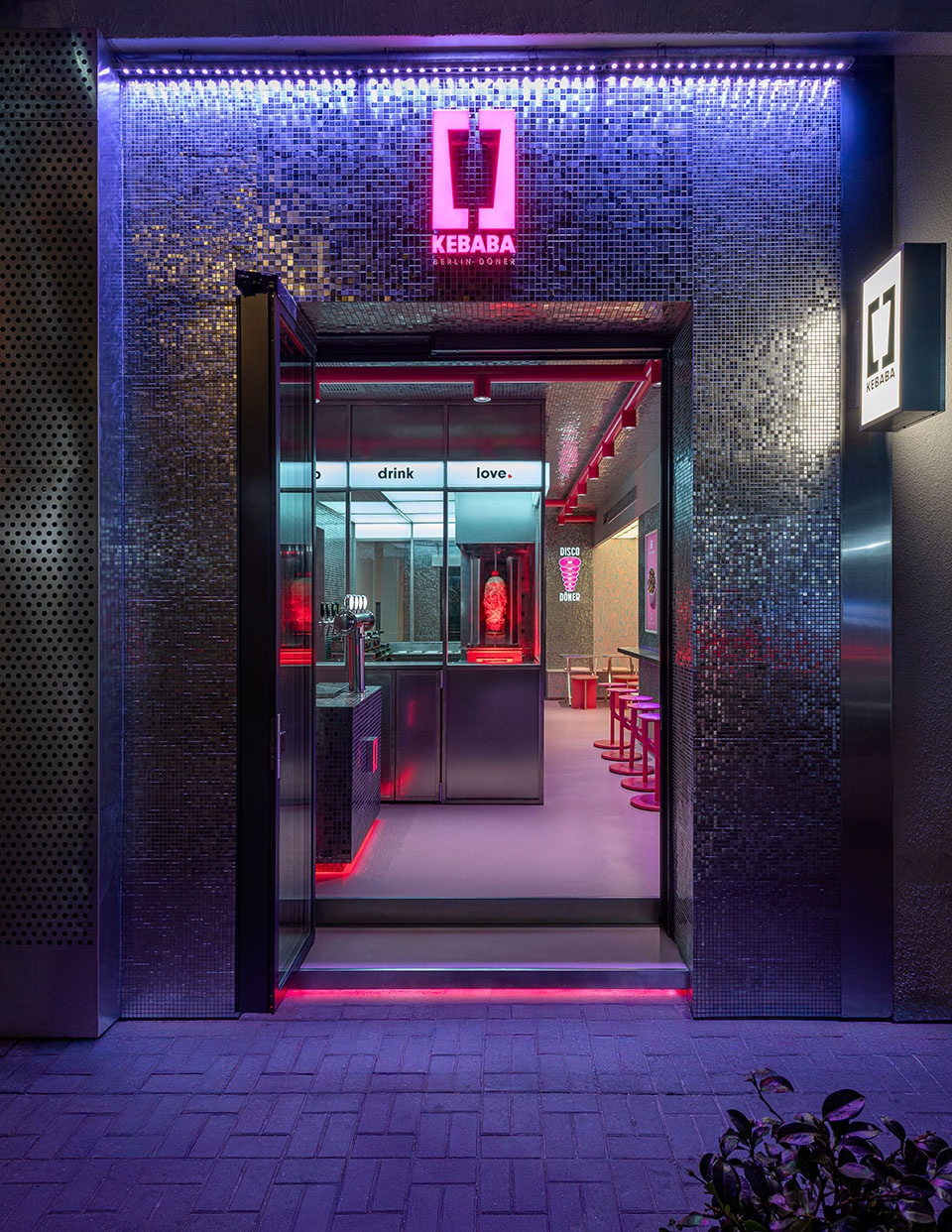 KEBABA餐厅,上海 / 上海问和答建筑设计咨询有限公司