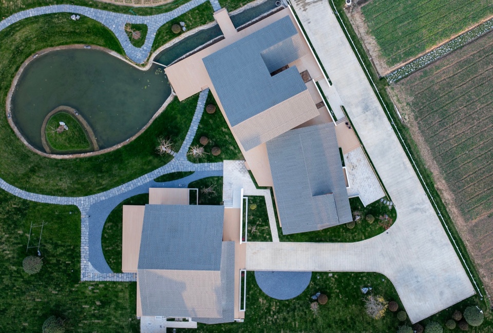 馥园住宅，湖北 / 衡建筑