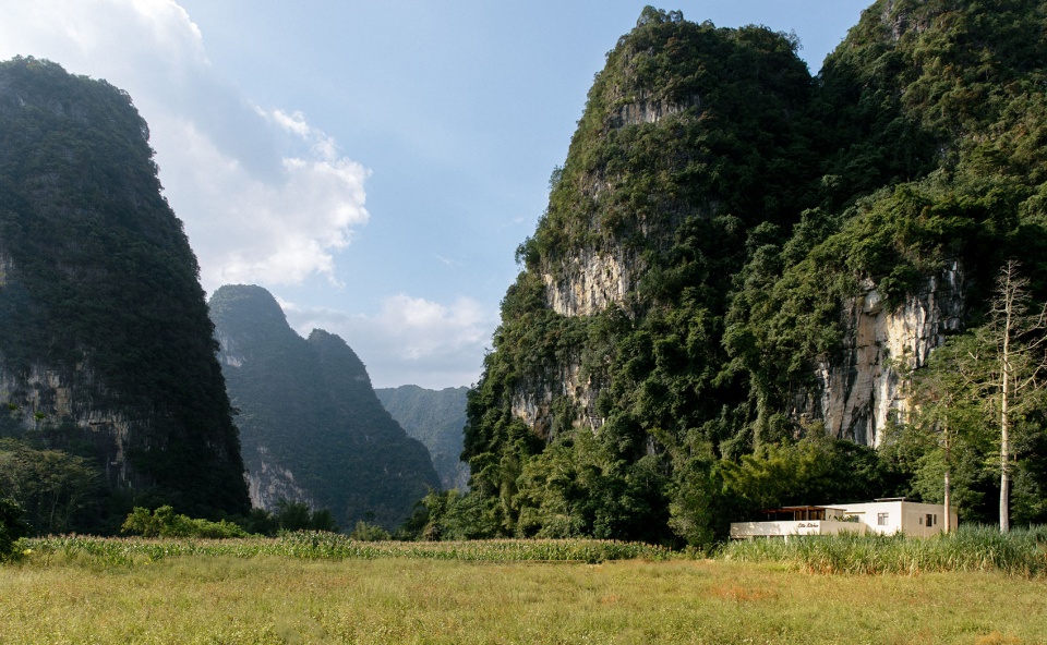 夕榻餐厅，广西 / 夕榻建筑设计