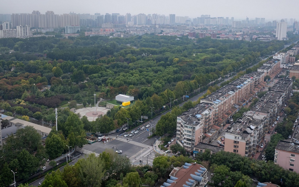 J. Fitness模块化预制智能健身房，河北 / 十域建筑