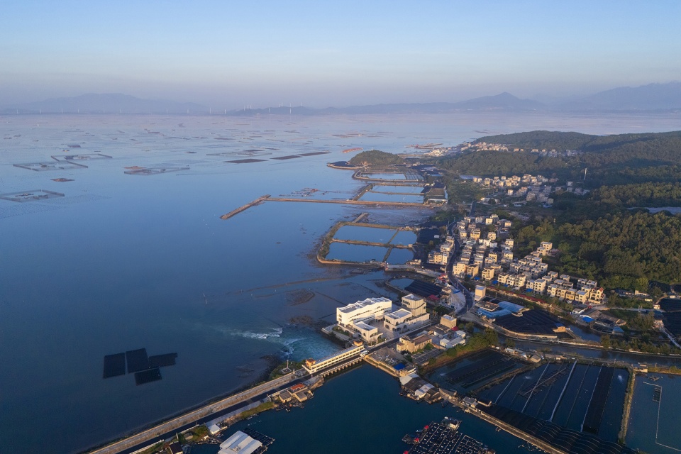 东山西埔湾苑酒店，福建漳州 / 源境建筑设计