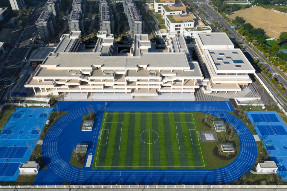 无锡和风实验小学，江苏无锡 / 米丈建筑