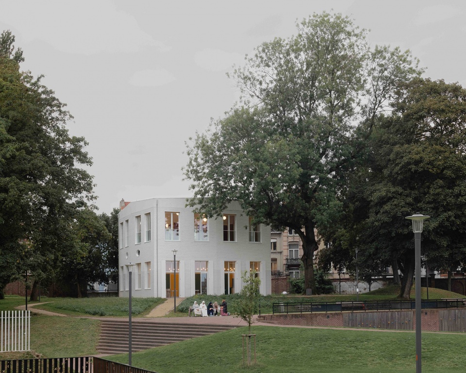 Rauterpark公共别墅，比利时 / noAarchitecten